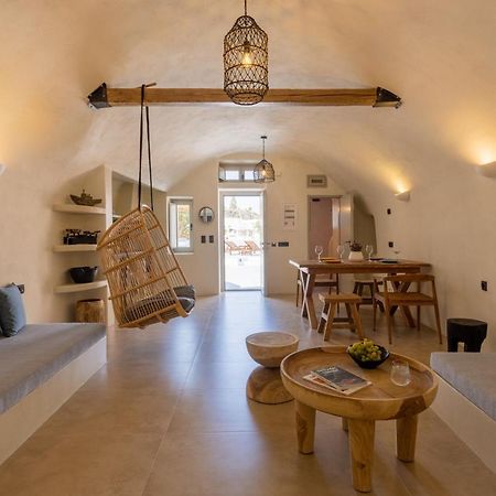 Sando Traditional Cave Villas With Jacuzzi And Sea View Vourvoúlos 外观 照片