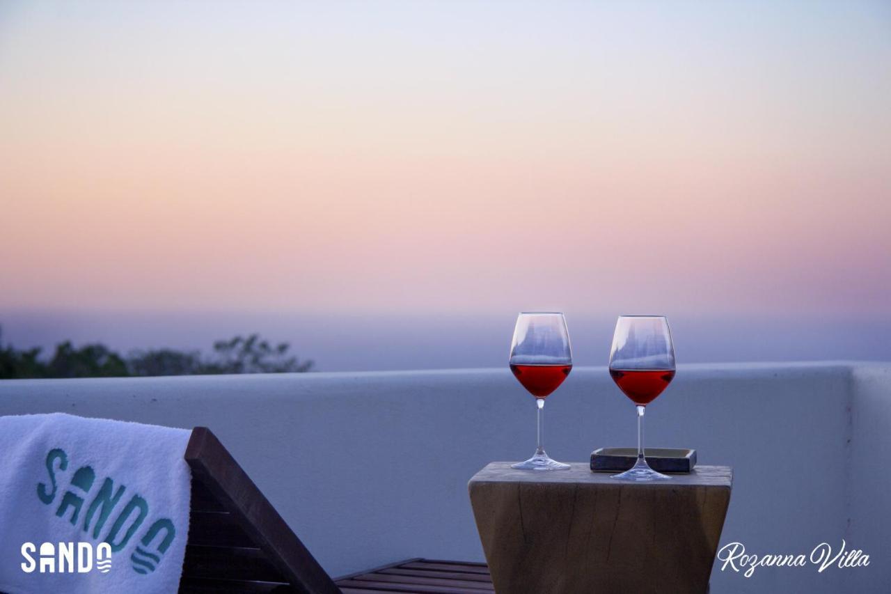 Sando Traditional Cave Villas With Jacuzzi And Sea View Vourvoúlos 外观 照片