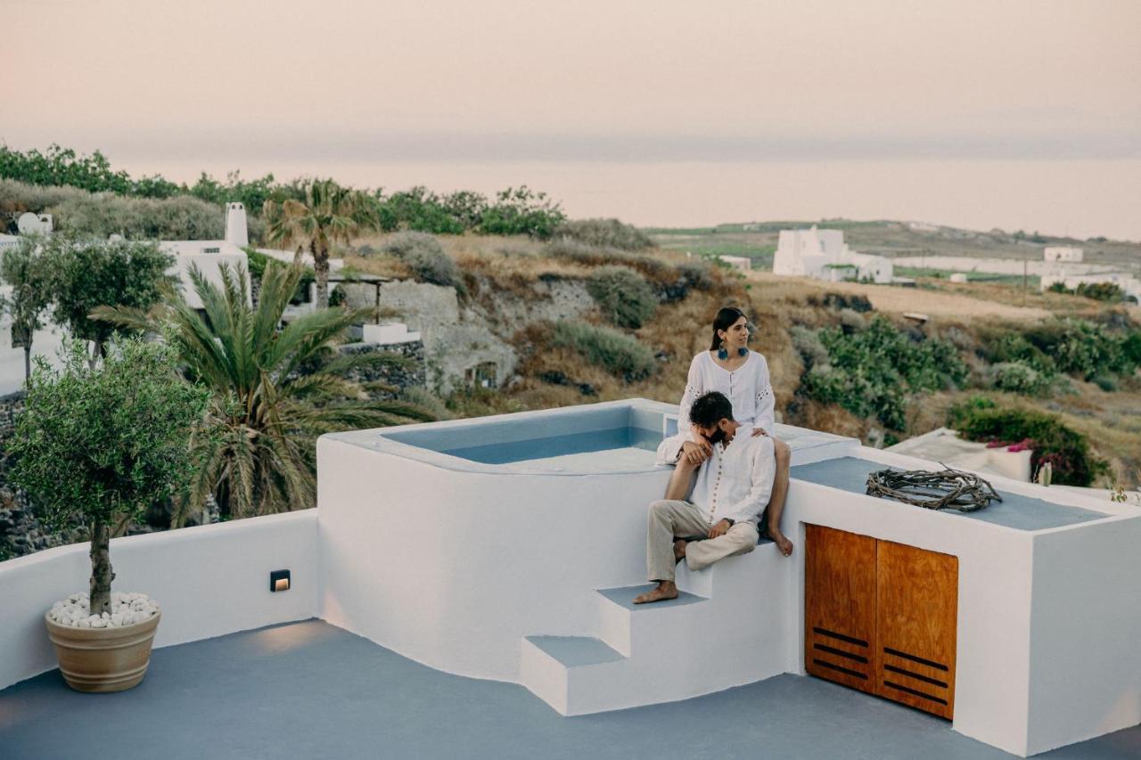 Sando Traditional Cave Villas With Jacuzzi And Sea View Vourvoúlos 外观 照片