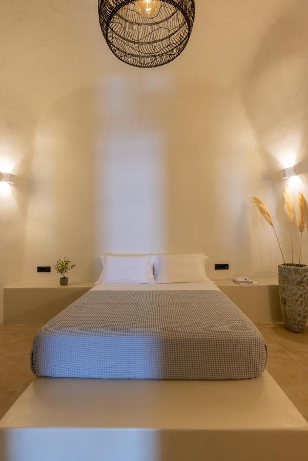Sando Traditional Cave Villas With Jacuzzi And Sea View Vourvoúlos 外观 照片